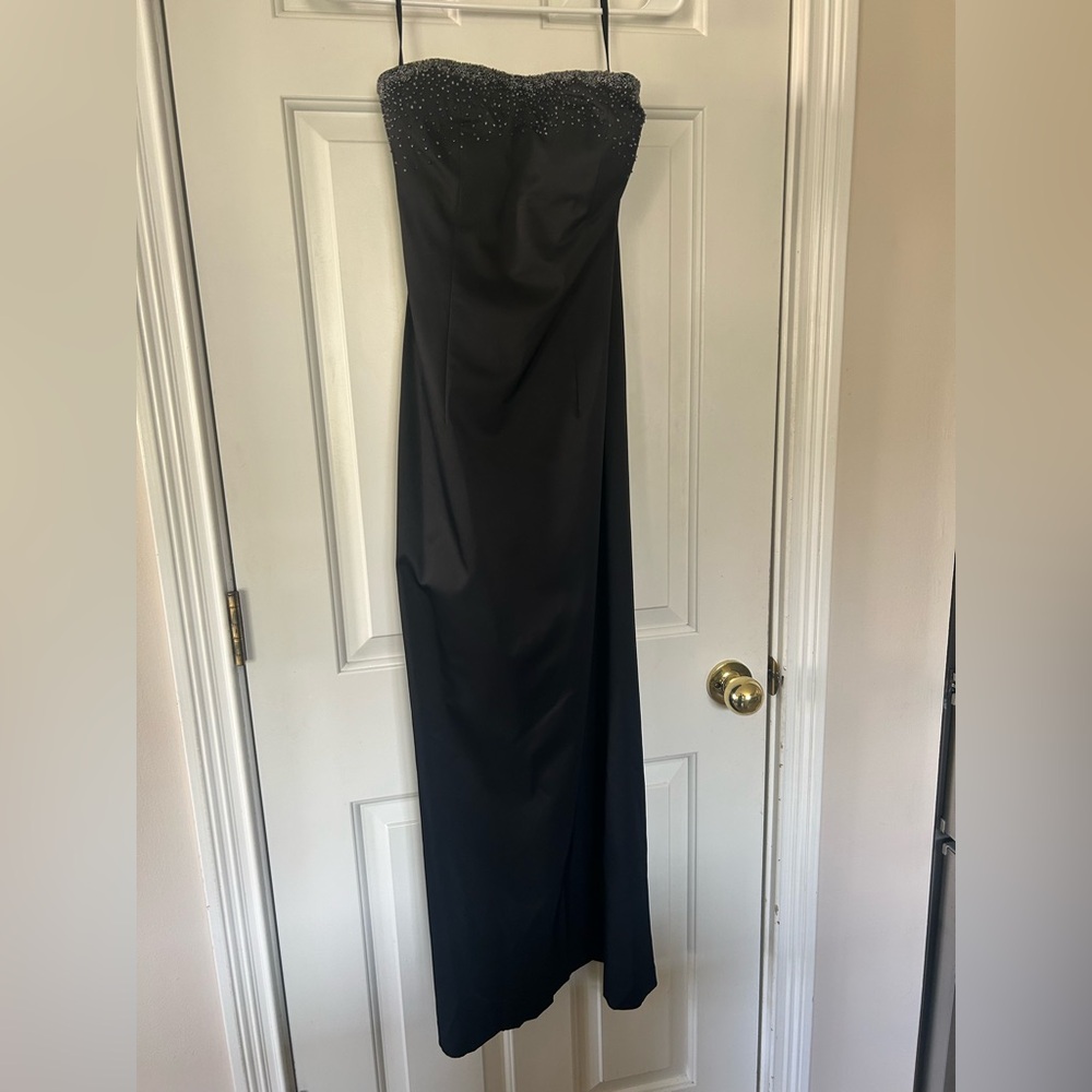 Express Elegant Strapless Black Evening Gown with crystal detail, split back